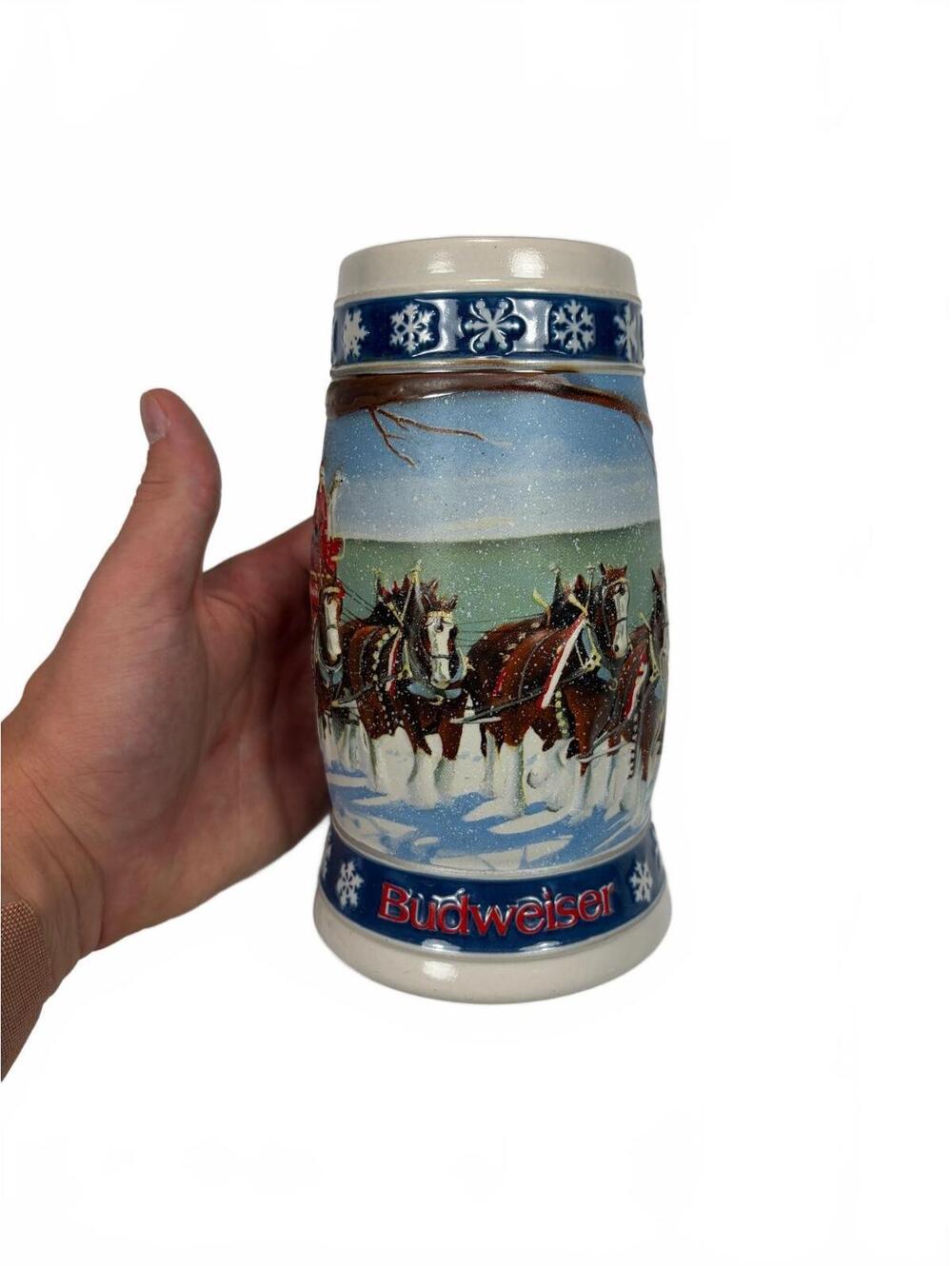 Vintage Budweiser 1995 Lighting the Way Home Holiday Beer Stein CS263 Clydesdale